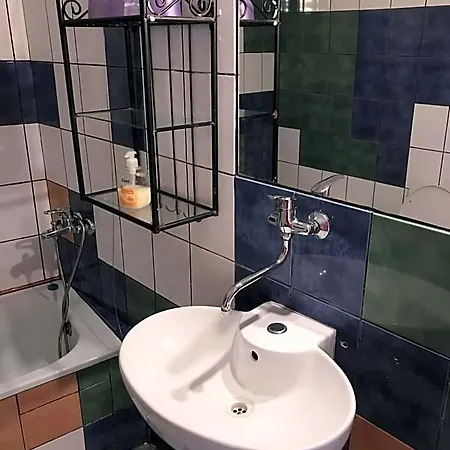 Sebarozvojove Centrum Vedy A Umenia S Ubytovanim Hotel