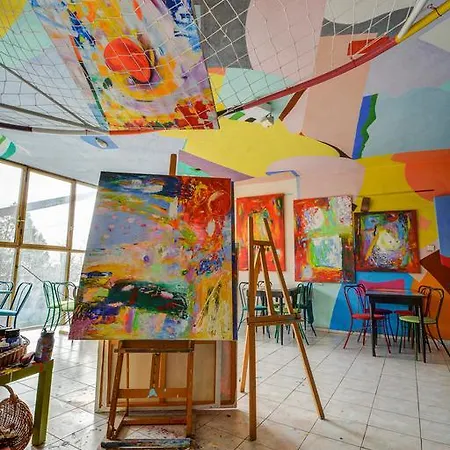 Sebarozvoja S Moznostou Ziskania Poznania A Inspirujucich Prostriedkov Na Uplatnovanie Vedomia, Premenu Seba A Prostredia Interieru