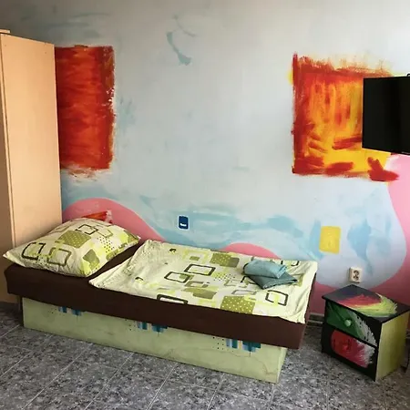 Sebarozvojove Centrum Vedy A Umenia S Ubytovanim Hotel