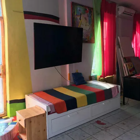 Sebarozvoja S Moznostou Ziskania Inspirujucich Prostriedkov Na Zmenu Interieru 2* براتسيلافا