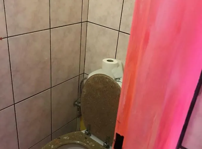 Otel Sebarozvojove Centrum Vedy A Umenia S Ubytovanim 2*