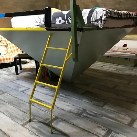 Sebarozvoja S Moznostou Ziskania Poznania A Inspirujucich Prostriedkov Na Uplatnovanie Vedomia, Premenu Seba A Prostredia Interieru ホテル ブラチスラヴァ