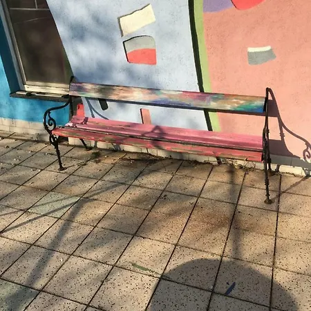 Sebarozvojove Centrum Vedy A Umenia S Ubytovanim